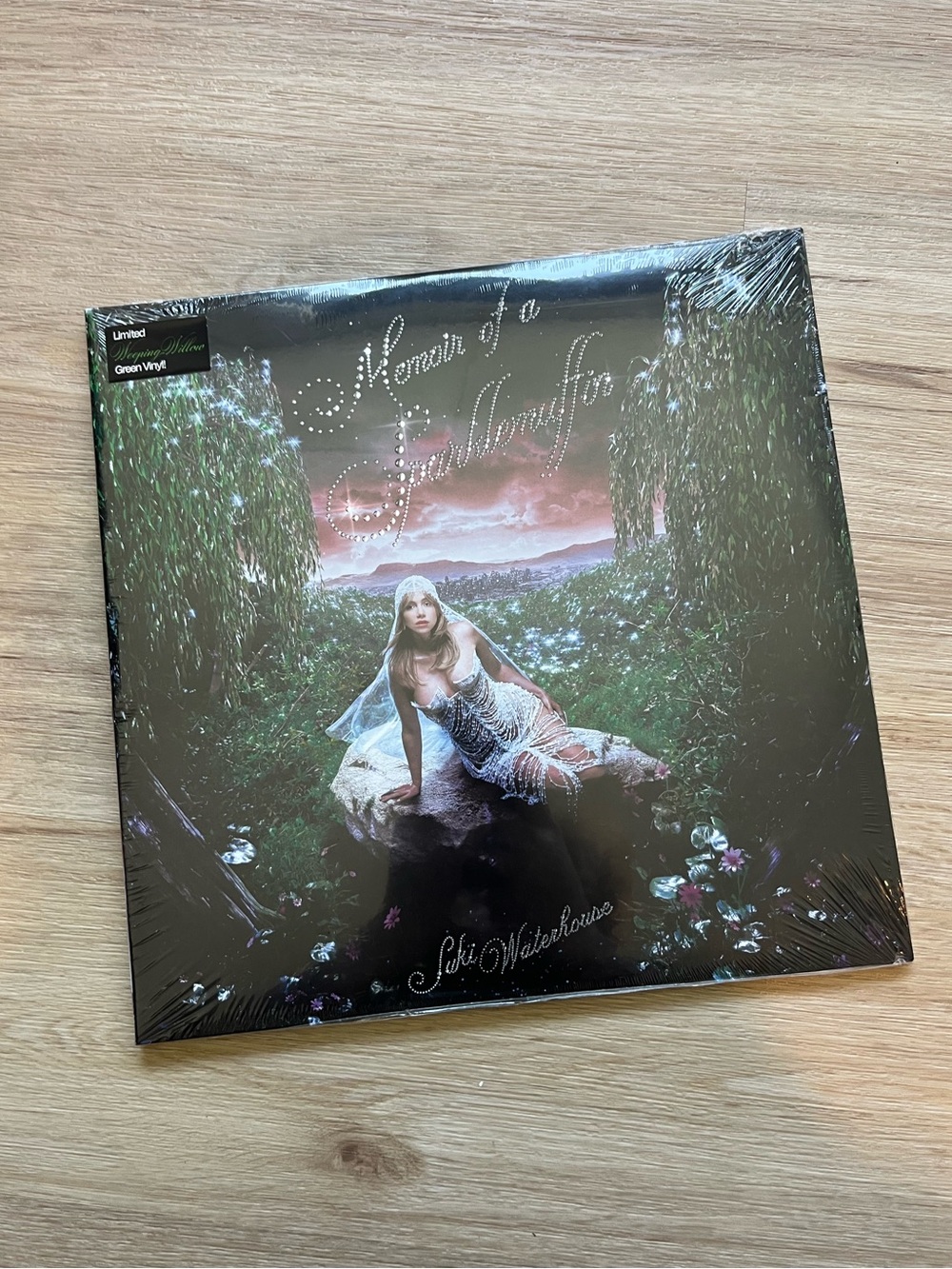suki waterhouse memoir of a sparklemuffin green weeping willow vinyl